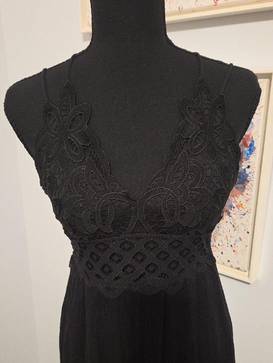 HYFVE Dresses & Skirts - HYFVE Black Lace Maxi Dress